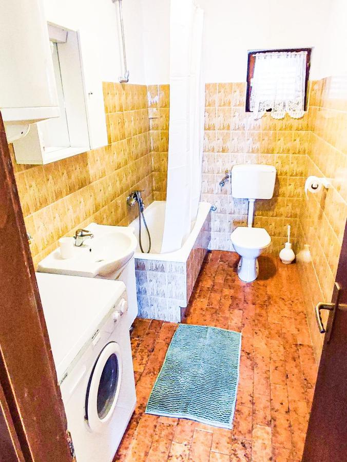 Apartmani Ankica Crikvenica Ngoại thất bức ảnh